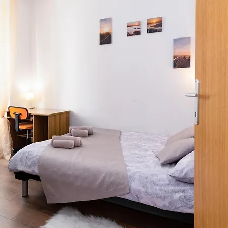 With Wifi - 16455 Apartment
